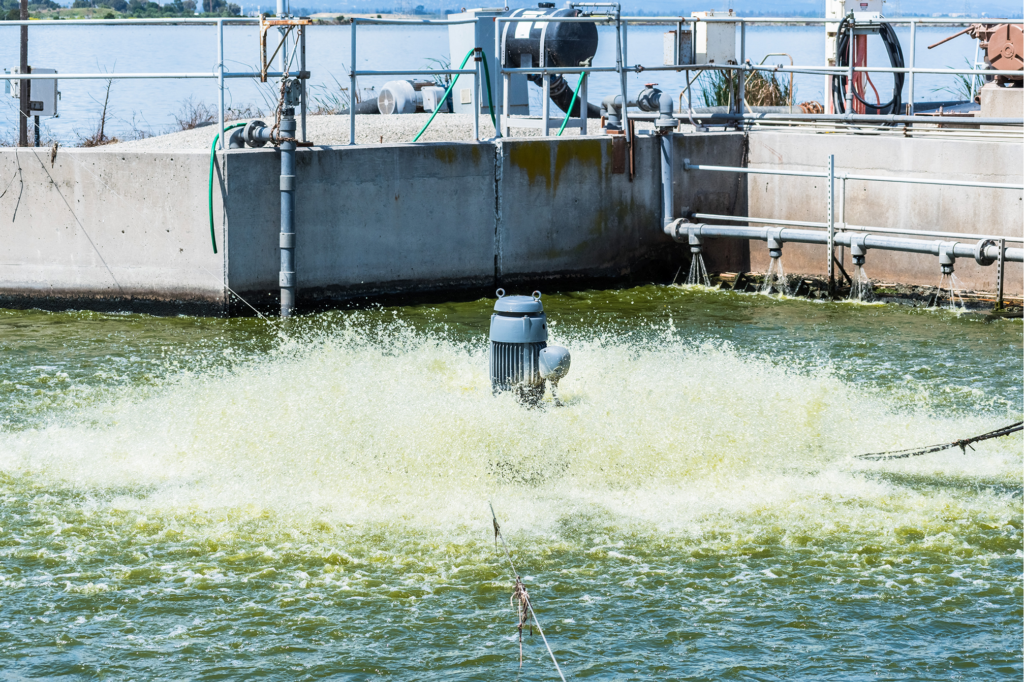 Polypropylene float switch for chemical-resistant liquid level sensing in wastewater systems
